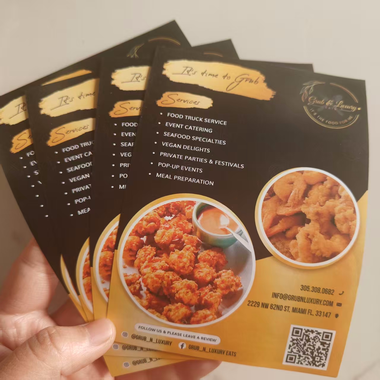 100/200pcs Customized 157g glo - Commercial Flyer Printing 评论和价格